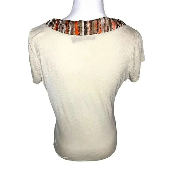The Limited Women’s Large Short Sleeved Blouse Tan Multi Colored Ruffled - Picture 3 of 4